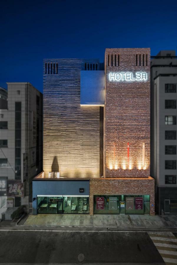 Hotel March Daejeon Exterior photo